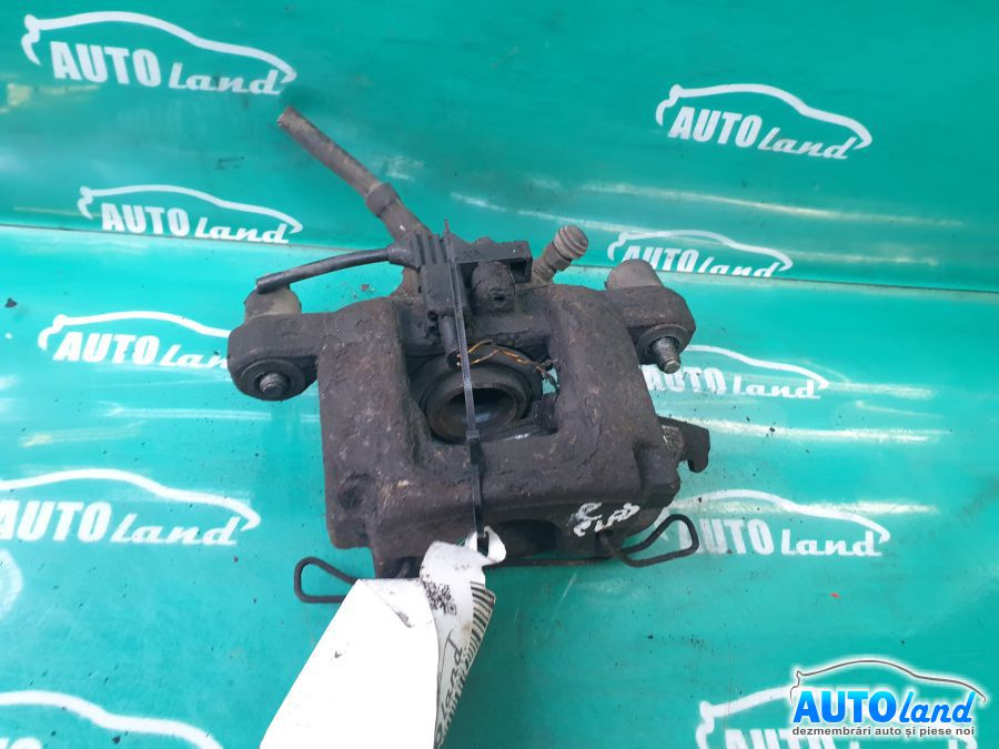 Etrier Spate Dreapta Mercedes-Benz C CLASS W204 2007