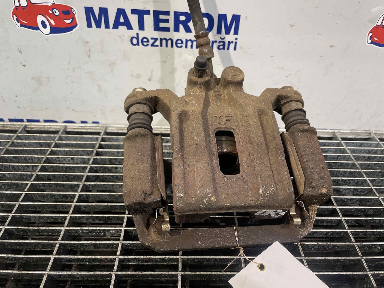 ETRIER SPATE DREAPTA NISSAN PATHFINDER PATHFINDER 3.0 DCI - (2010 2013)