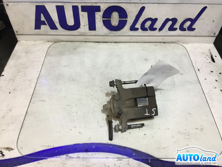 Etrier Spate Dreapta Nissan QASHQAI J10,JJ10 2007