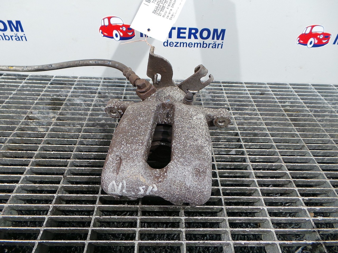 ETRIER SPATE DREAPTA OPEL INSIGNIA A18XER - (2008 2013)