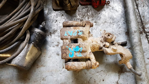 Etrier spate dreapta/stanga Mazda 6 motor 2000cm diesel 2006