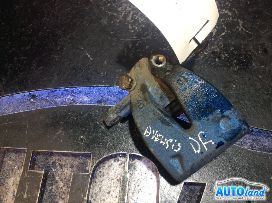 Etrier Spate Dreapta Toyota AVENSIS T25 2003