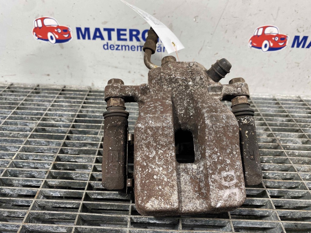 ETRIER SPATE DREAPTA TOYOTA RAV4 2.0 INJ - (2010 2012)