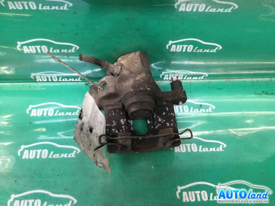 Etrier Spate Dreapta Volvo V50 MW 2004