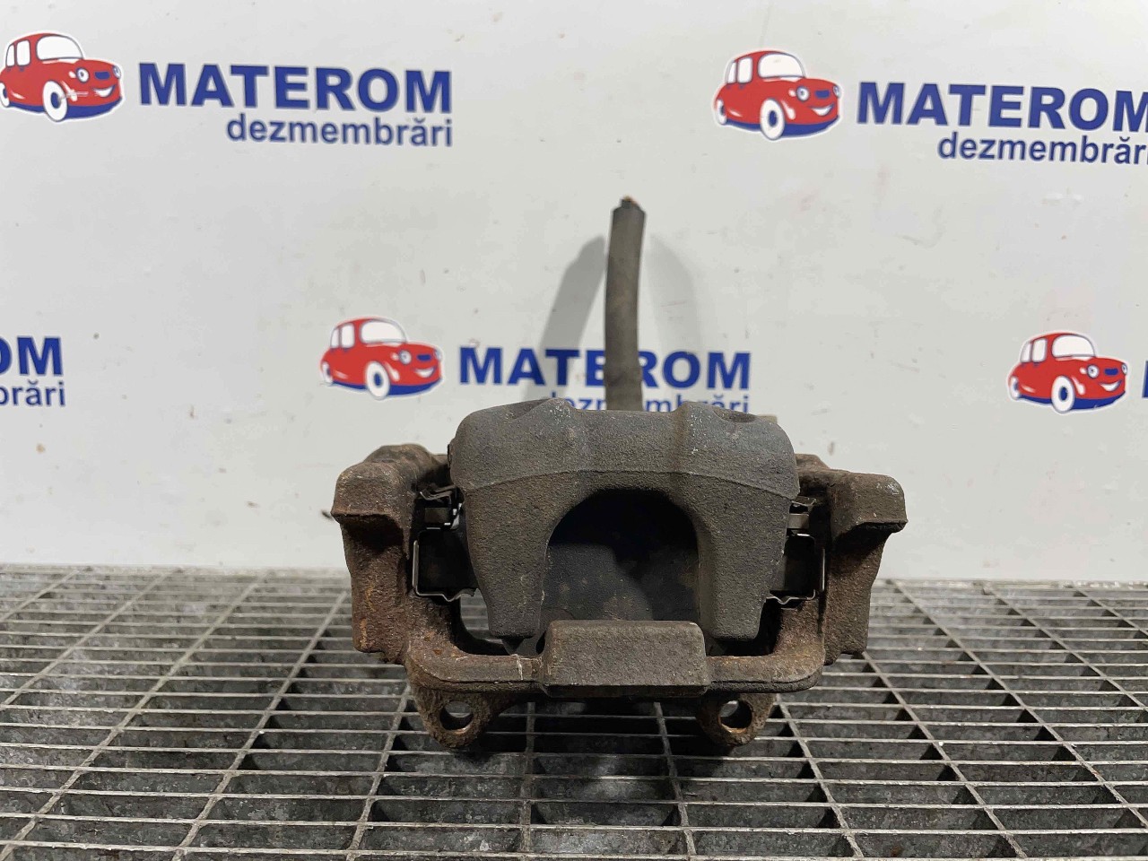 ETRIER SPATE DREAPTA VW CADDY 1.6 TDI - (2010 2015)