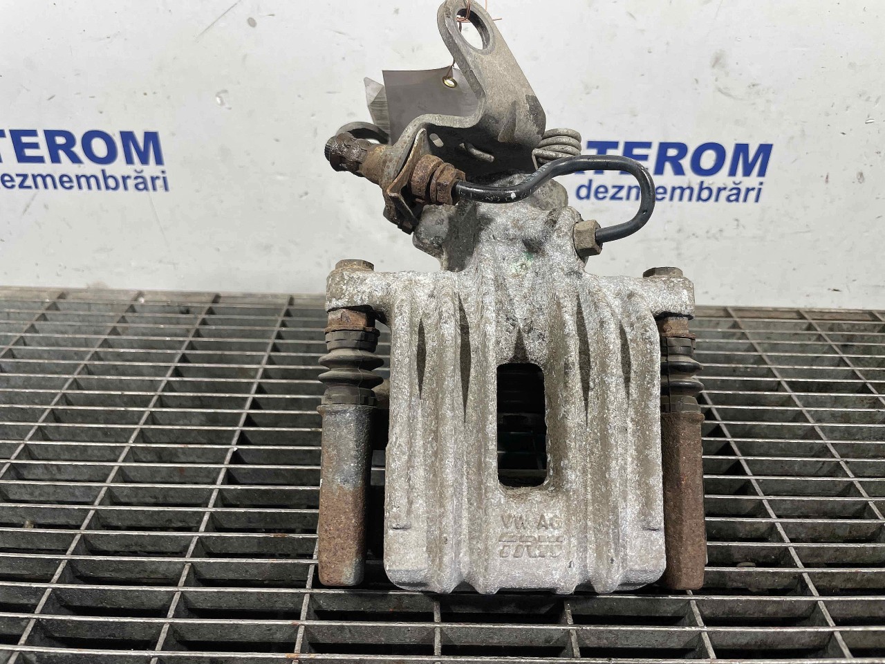 ETRIER SPATE DREAPTA VW JETTA IV 1.6 TDI - (2010 2019)