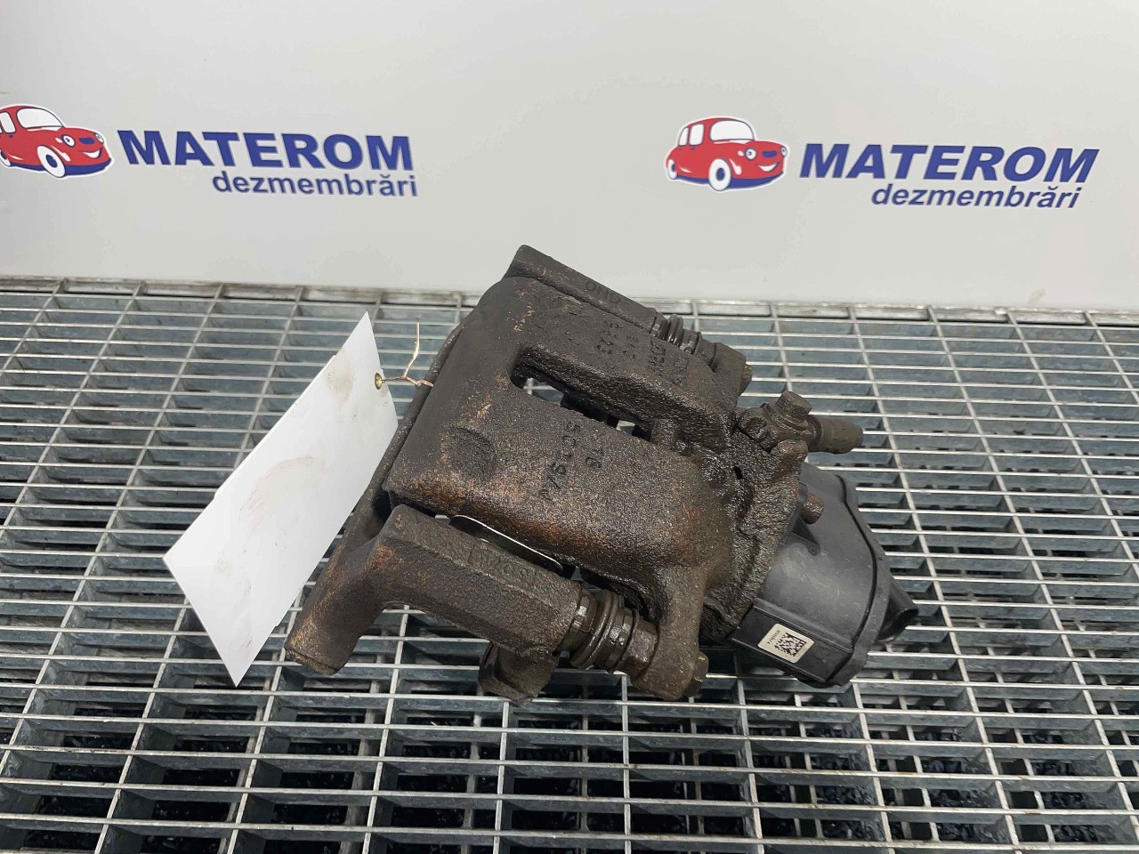 ETRIER SPATE DREAPTA VW PASSAT 1.6 TDI - (2010 2014)
