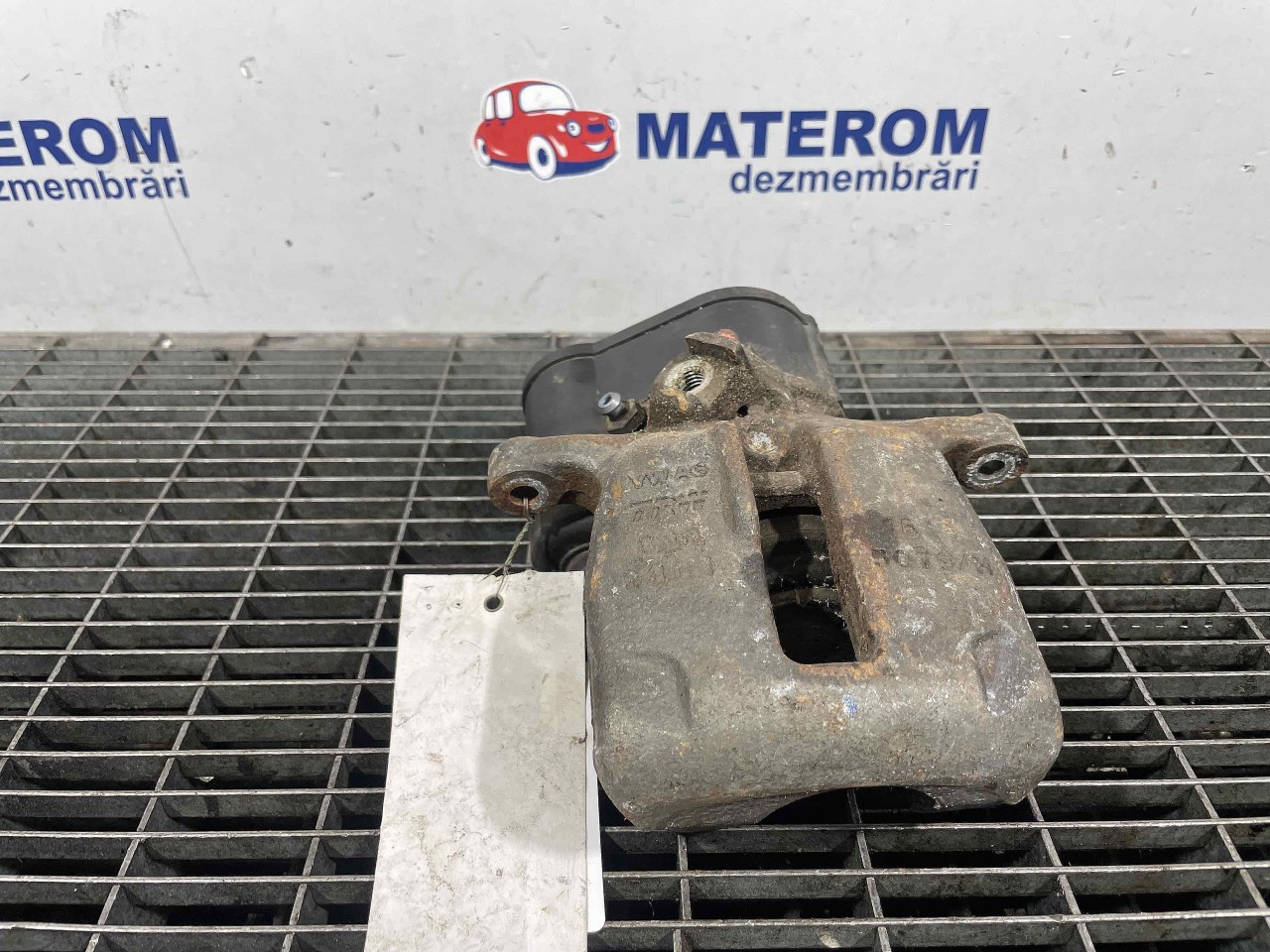 ETRIER SPATE DREAPTA VW PASSAT CC 2.0 TDI - (2012 2016)