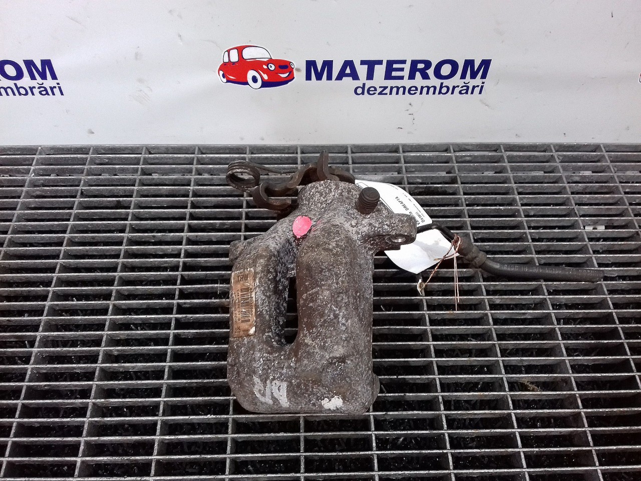 ETRIER SPATE DREAPTA VW TRANSPORTER T5 - - (2003 2009)