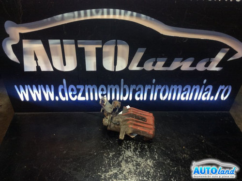 Etrier Spate Stanga 1.6 Fsi Audi A3 8P 2003