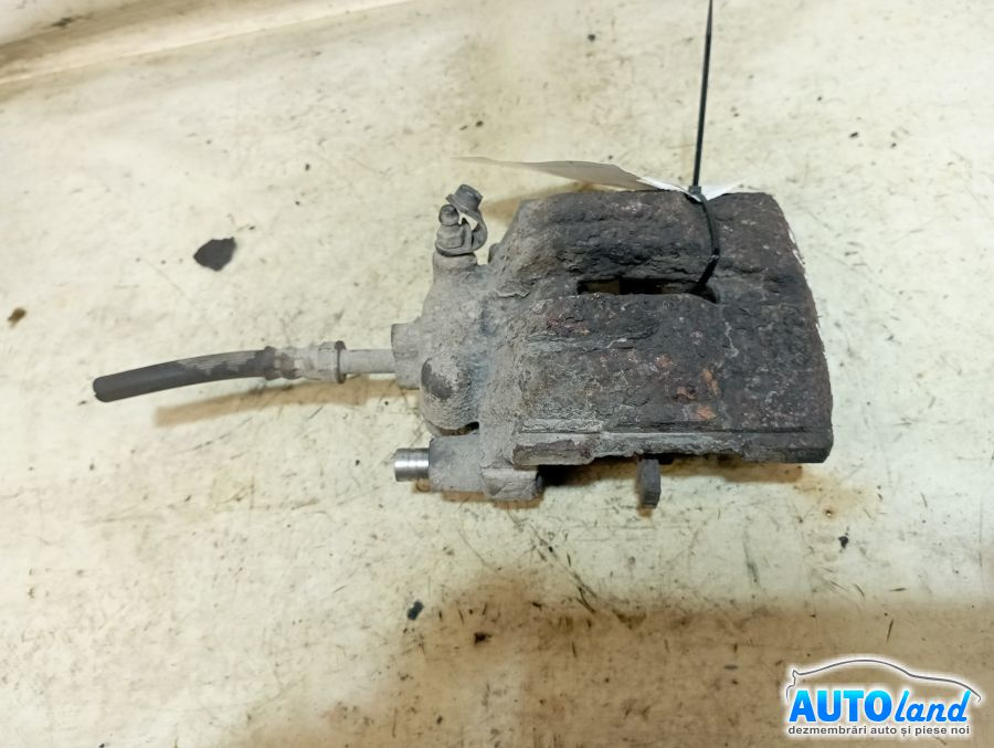 Etrier Spate Stanga BMW 3 E90 2005