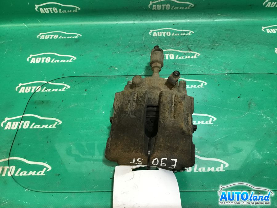 Etrier Spate Stanga BMW 3 E90 2005