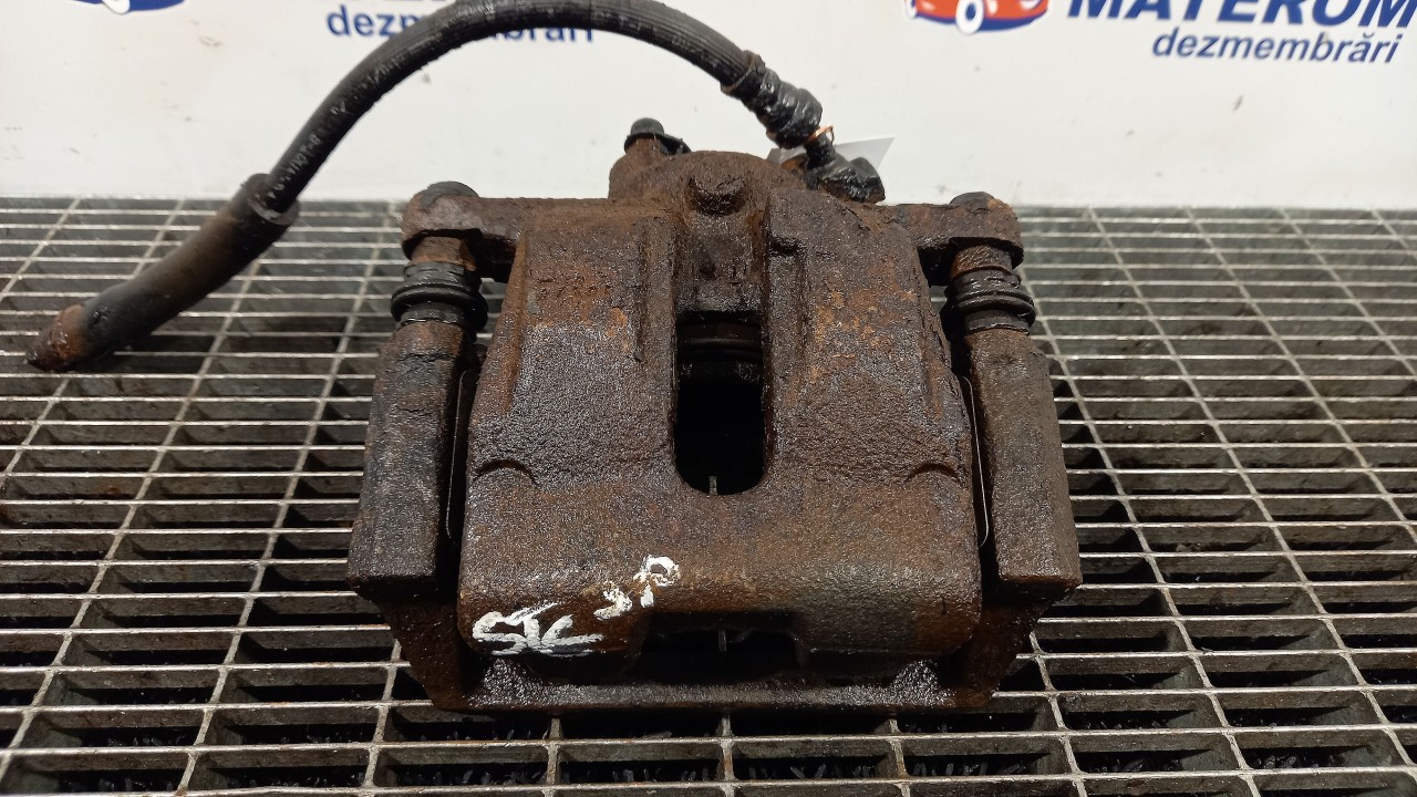 ETRIER SPATE STANGA LAND ROVER DISCOVERY 2.7 D V6 - (2004 2009)
