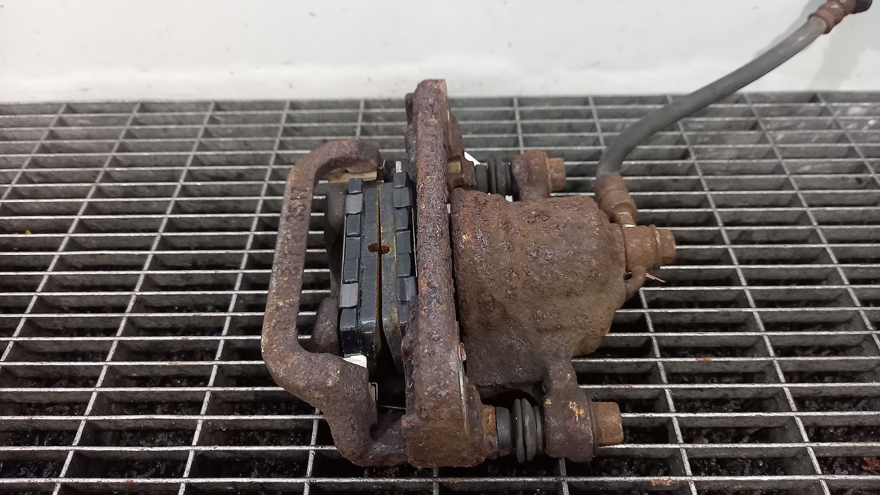 ETRIER SPATE STANGA NISSAN QASHQAI QASHQAI 2.0 DCI - (2006 2010)