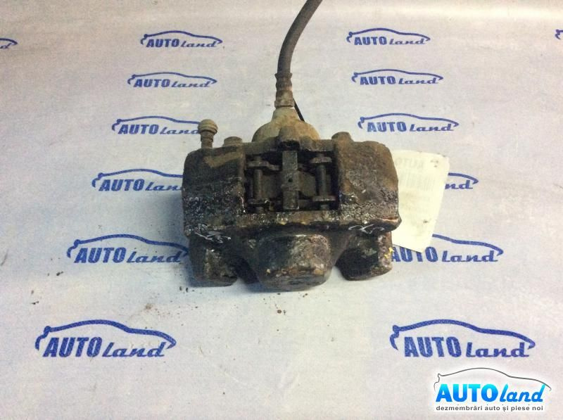 Etrier Spate Stanga Stanga Mercedes-Benz E-CLASS Combi S210 1996-2003