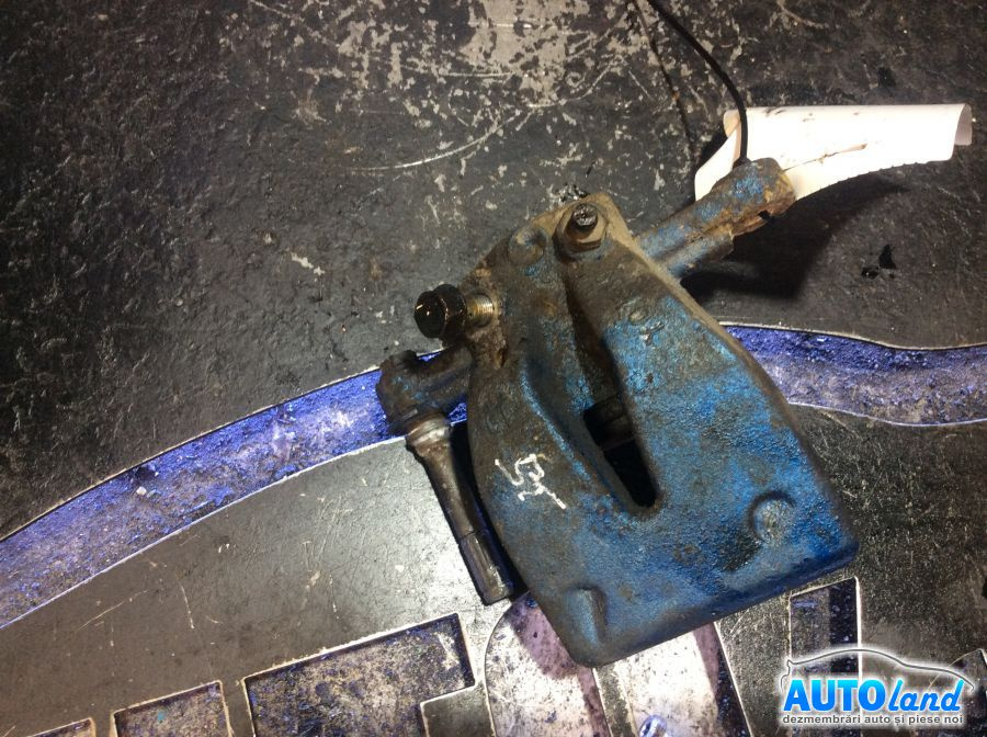 Etrier Spate Stanga Toyota AVENSIS T25 2003