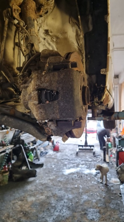 Etrier stanga/dreapta fata Skoda Fabia 1