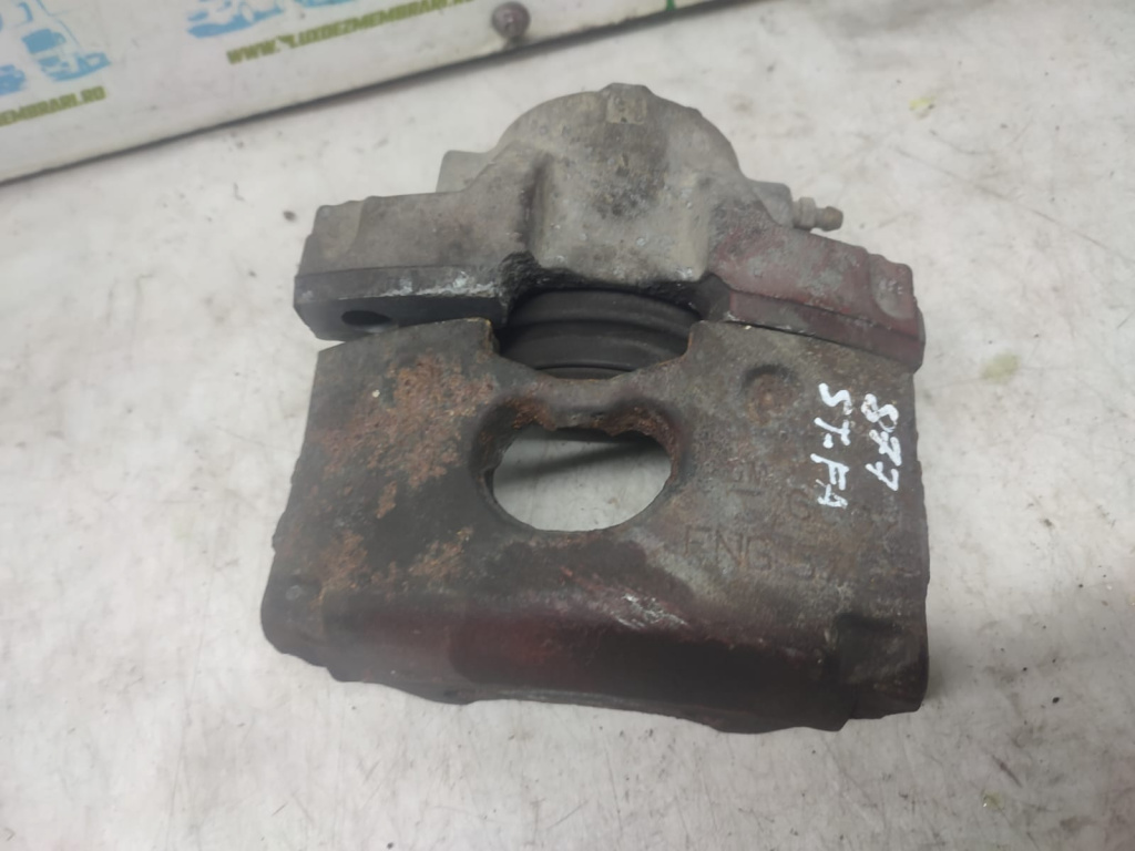 Etrier stanga fata Opel Vectra C [2002 - 2005] 2.2 cdti Y22DTR