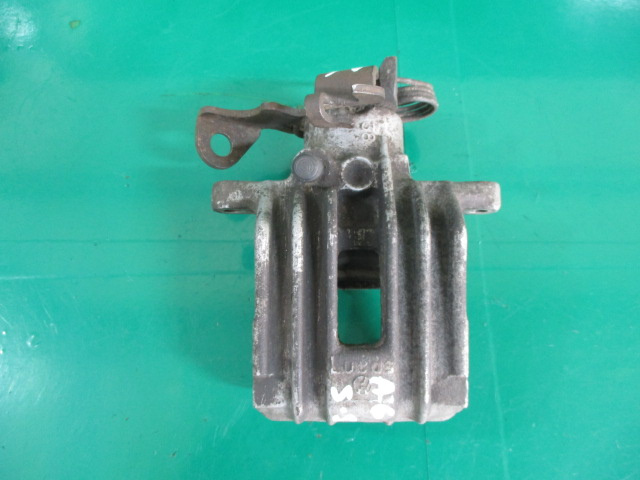ETRIER STANGA SPATE AUDI A6 / 2.5 DIESEL FAB. 1997 - 2005 ⭐⭐⭐⭐⭐