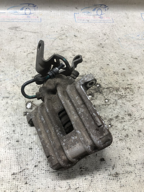 Etrier stanga spate Volkswagen Eos - Motorina 2009, -
