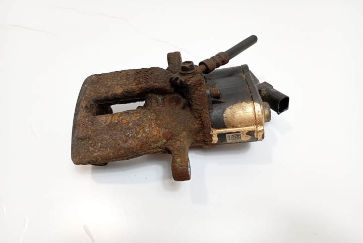 Etrier stanga spate Volkswagen VW Passat B6 [2005 - 2010]
