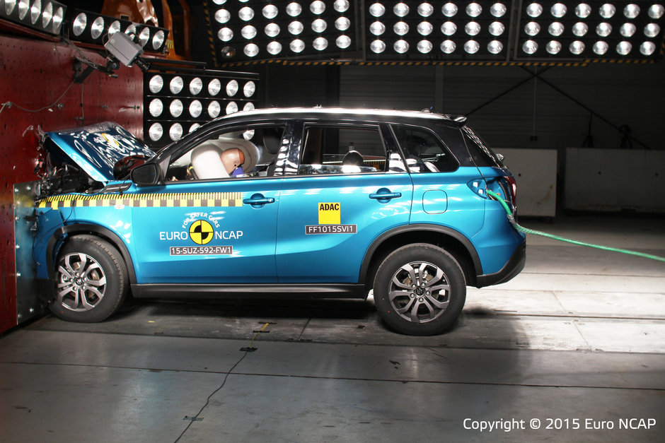 Euro NCAP a testat noile Renault Espace, Suzuki Vitara, Fiat 500X si Mazda 2