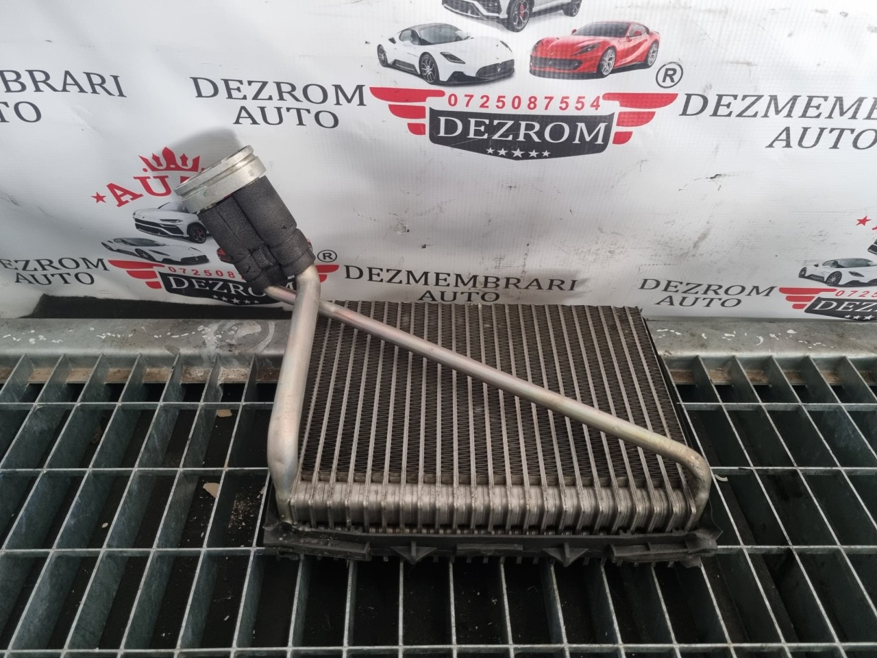 Evaporator AC Audi A4 B5 1.6i 102cp cod piesa : 8D1820103D