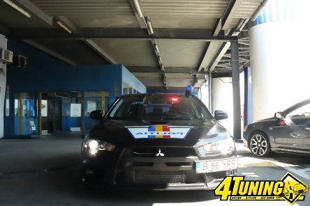 Exclusiv: Lancer Evolution in dotarea Politiei Rutiere