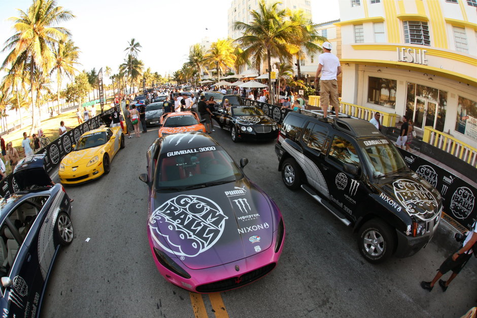 EXCLUSIV: Legendarul Raliu Gumball 3000 in detaliu