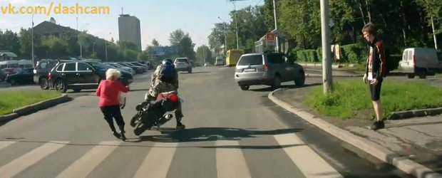 Exista si motociclisti nebuni: daca mergi pe 2 roti, iata ce sa nu faci