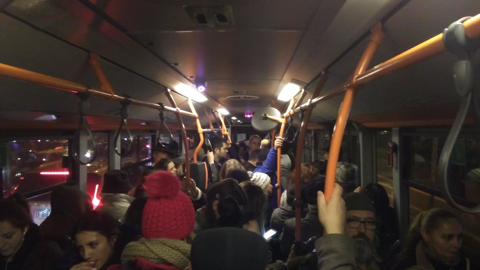 Experienta RATB in 2017: un autobuz cu aroma de scaun
