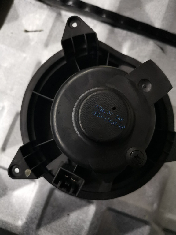 F1222 MOTOR VENTILATOR AEROTERMA XS4H-18456-AD FORD FOCUS 1