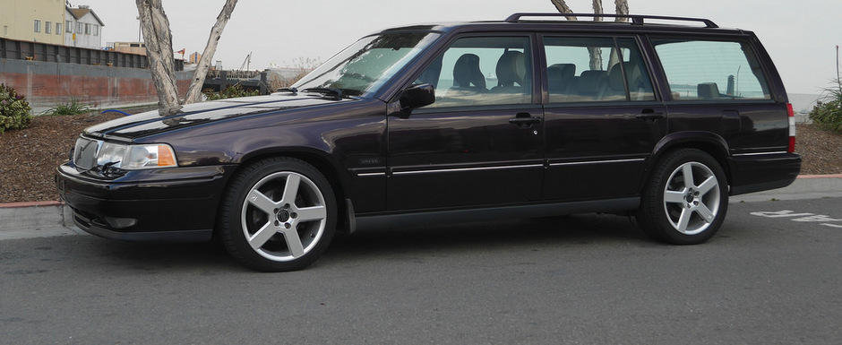 Fan Sleepere? Ce-ai zice de un Volvo cu motor de Corvette? Fan Sleepere? Ce-ai zice de un Volvo cu motor de Corvette?