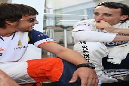 Fanii de F1 i vor pe F. Alonso si R. Kubica pe masinile Ferrari Fanii de F1 i vor pe F. Alonso si R. Kubica pe masinile Ferrari