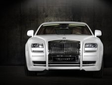 Fantoma de la Opera: Rolls Royce Ghost by Mansory