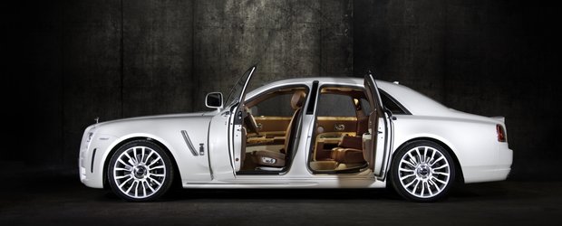 Fantoma de la Opera: Rolls Royce Ghost by Mansory