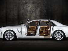 Fantoma de la Opera: Rolls Royce Ghost by Mansory