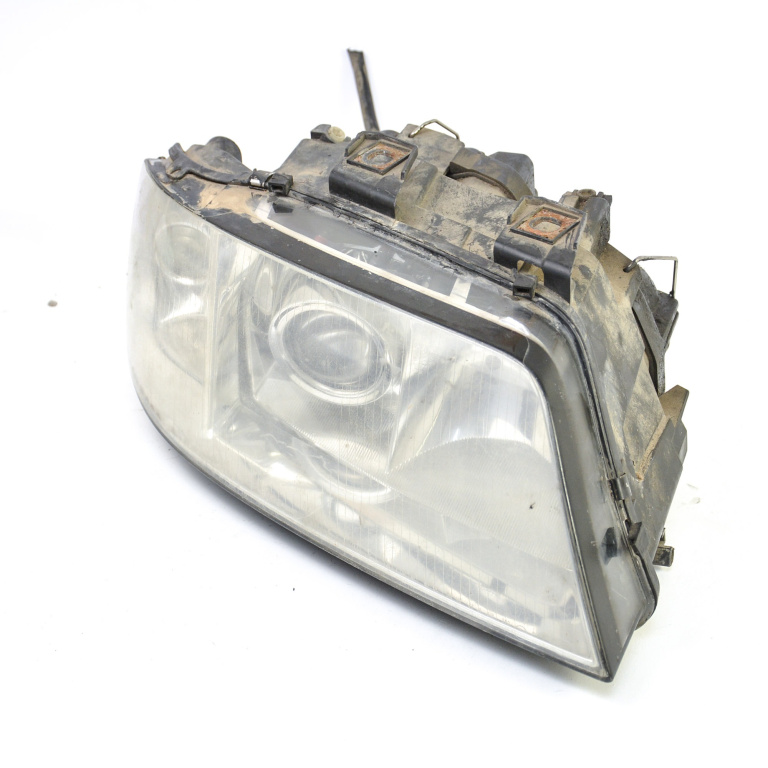 Far Audi A6 (4B, C5) 1997-2005 Xenon Dreapta 15593000, 155 930-00, 155 930 00, 15381400, 153 814-00