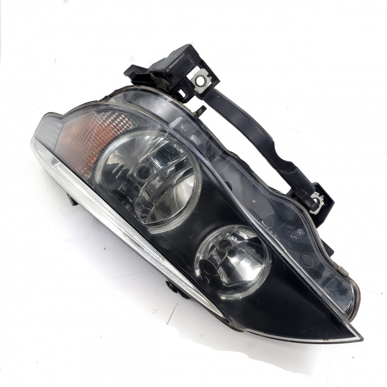 Far Bmw 5 (E60, E61) 2003-2010 520 D M47 D20 (204D4) Motorina Stanga 1587210001, 15872101, 158721000101, 15872100, 13373700, 158719 Hella