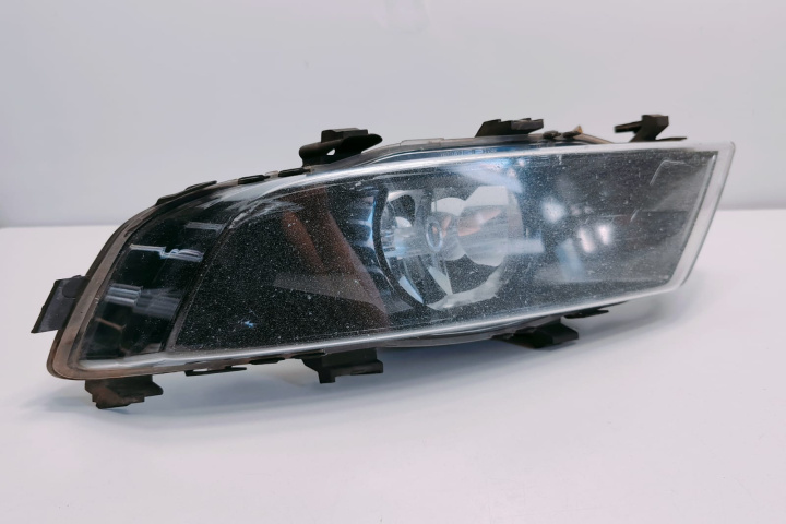 Far Ceata proiector dreapta 3T0941700C / 7690100001 Skoda Superb 2 [facelift] [2013 - 2015]
