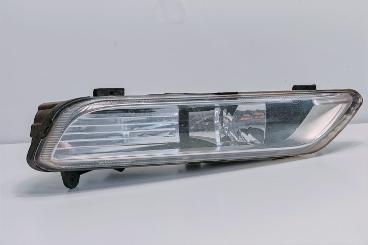 Far Ceata proiector stanga 17662402 Volkswagen VW Passat B7 [2010 - 2015]