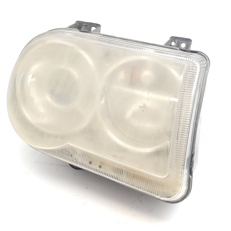 Far Chrysler 300 C (Lx) 2005-2010 Dreapta Tyco