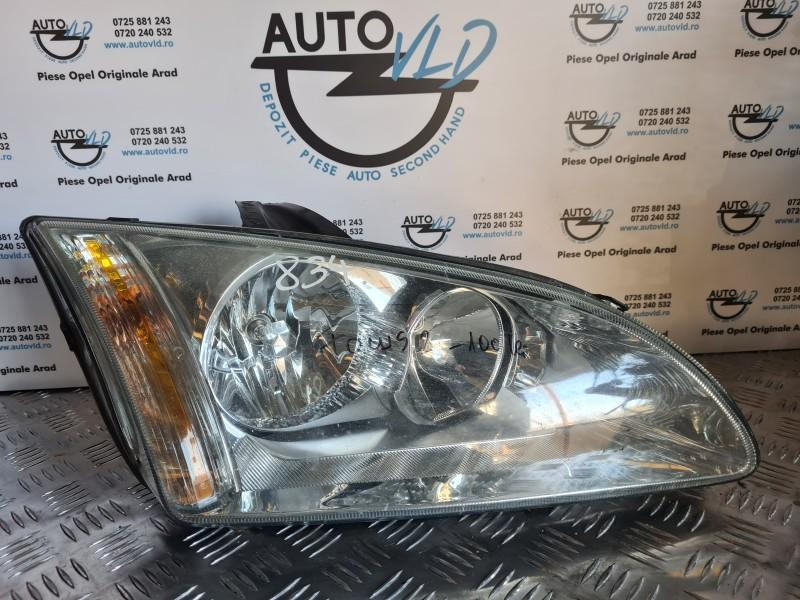 Far crom dreapta Ford Focus 2 2004-2010 DA