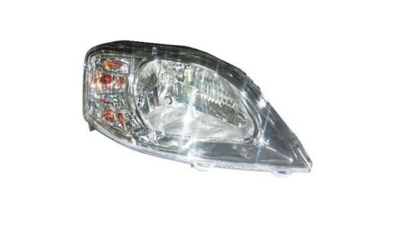 FAR DR. Logan FACELIFT RENAULT 8200744754 <br>