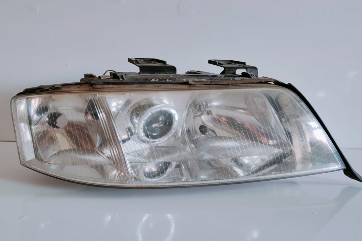 Far dreapta 14847400RE Audi A6 4B/C5 [facelift] [2001 - 2004]