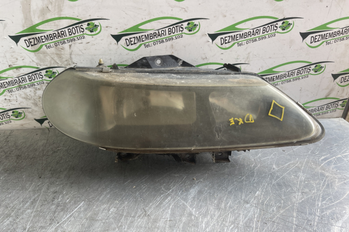 Far dreapta 14942000R2 / 149420-00 R2 Renault Laguna [facelift] [1998 - 2001] Grandtour wagon 1.6 MT (108 hp)