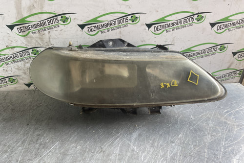 Far dreapta 14942000R2 / 149420-00 R2 Renault Laguna [facelift] [1998 - 2001] Grandtour wagon 1.6 MT...