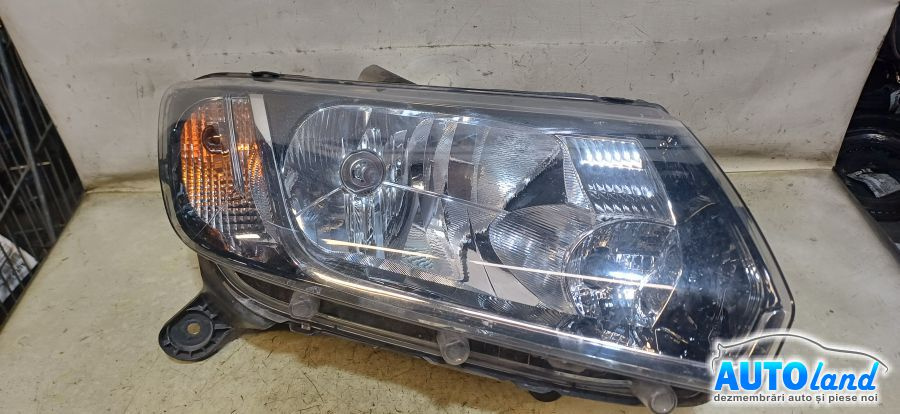 Far Dreapta 260102523r Dacia SANDERO II 2013