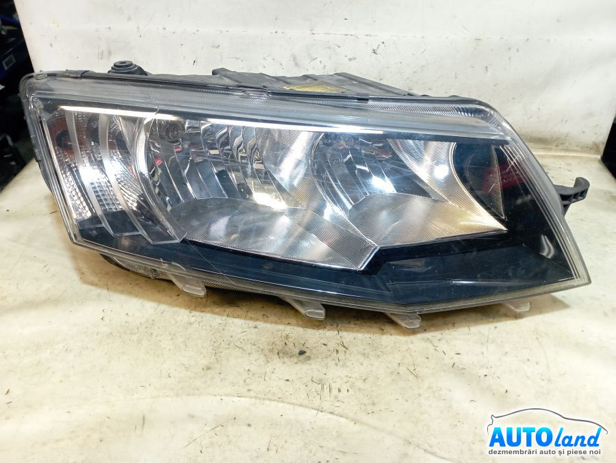 Far Dreapta 5e2941016 Mica Probl Skoda OCTAVIA 5E3 2012