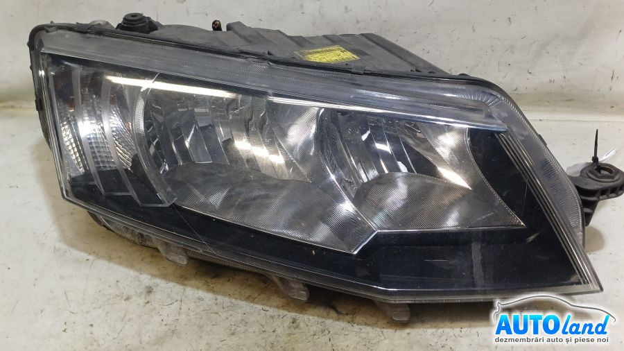 Far Dreapta 5e2941016 Skoda OCTAVIA 5E3 2012